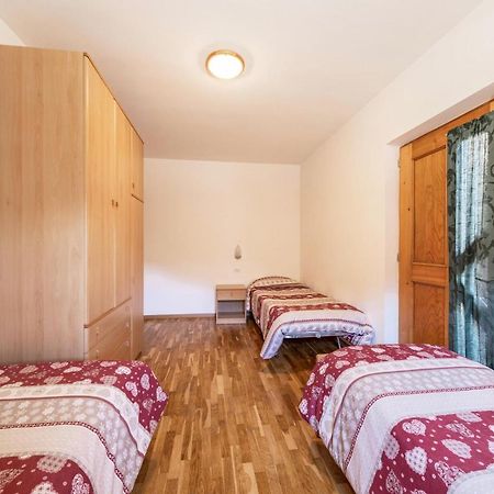 Villa Mazzel - Cima 12 Віго-ді-Фасса Екстер'єр фото